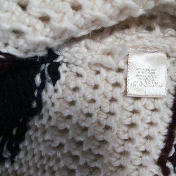 Willow & Clay Anthropologie, Ladies Cozy Knit Cardigan W/Fringe Sz Lg - Picture 4 of 5